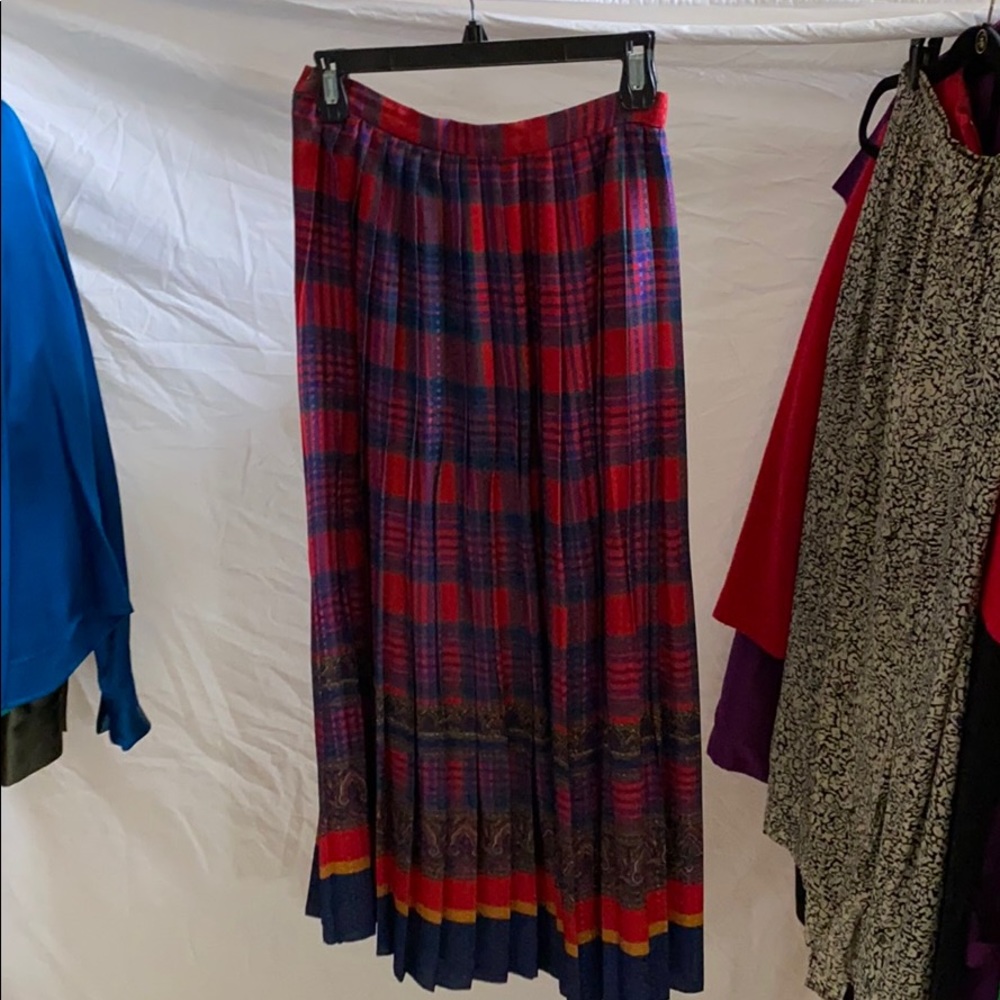Pleated Janet Maffei